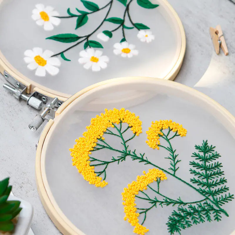 ✨ DIY Transparent Fabric Embroidery Kit – 4 Designs | With or Without Hoop