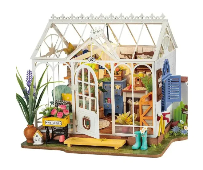 Robotime Miniature DIY Kit – Secret Garden She Shed