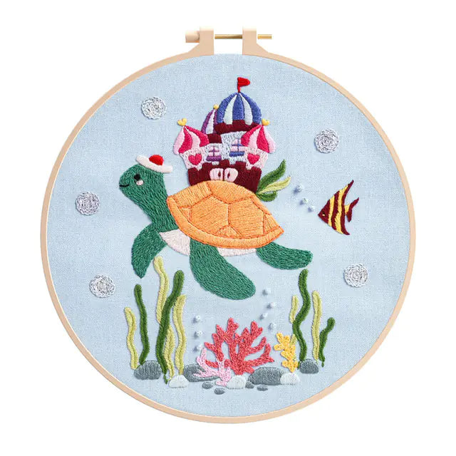 Animal DIY Embroidery Kit – Enchanting Fish Pattern (Beginner‑Friendly Cross Stitch Set)