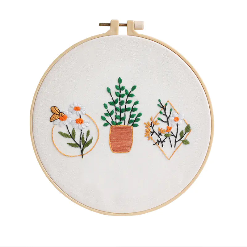 Botanical DIY Embroidery Kit – Cross‑Stitch Set with Frame (Flowering Vine, Daisy & Triangle Patterns)