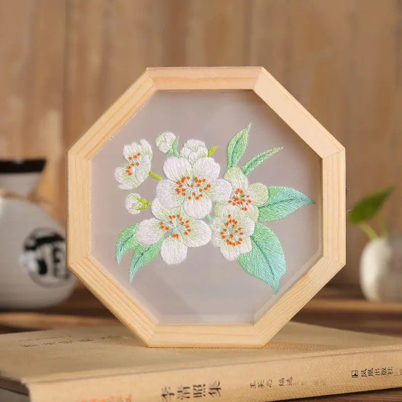 🪡 Chinese DIY Embroidery Kit – Elegant Cross‑Stitch Set with Wooden Hoop (5 Color Options)