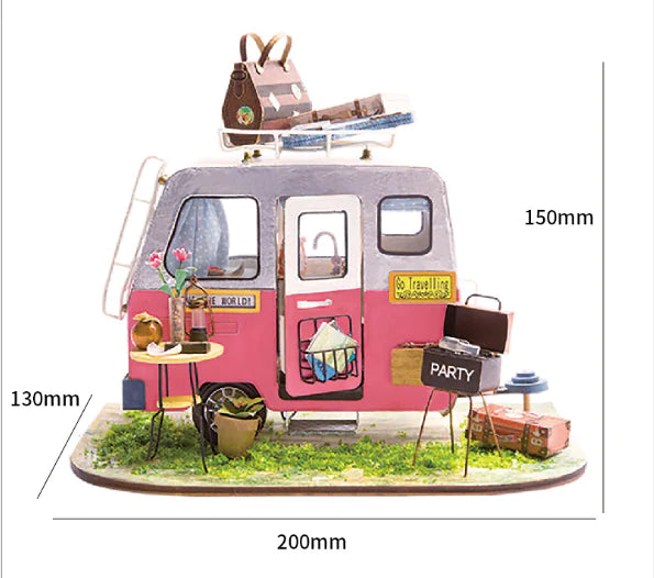 Lovely Escape – DIY Retro Camper Van Miniature Scene with Picnic Set & LED | Handcrafted Collectible for Adults