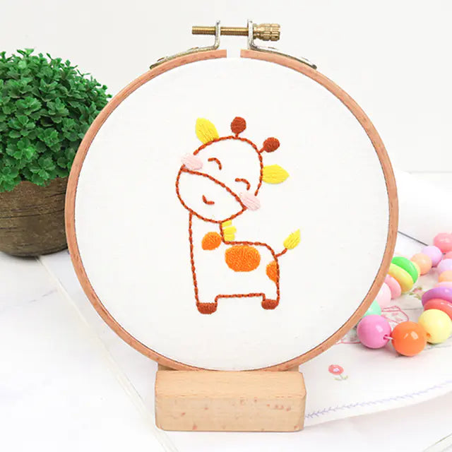 π§΅ Beginner Embroidery Kit β Adorable Animal Collection (Complete DIY Set)