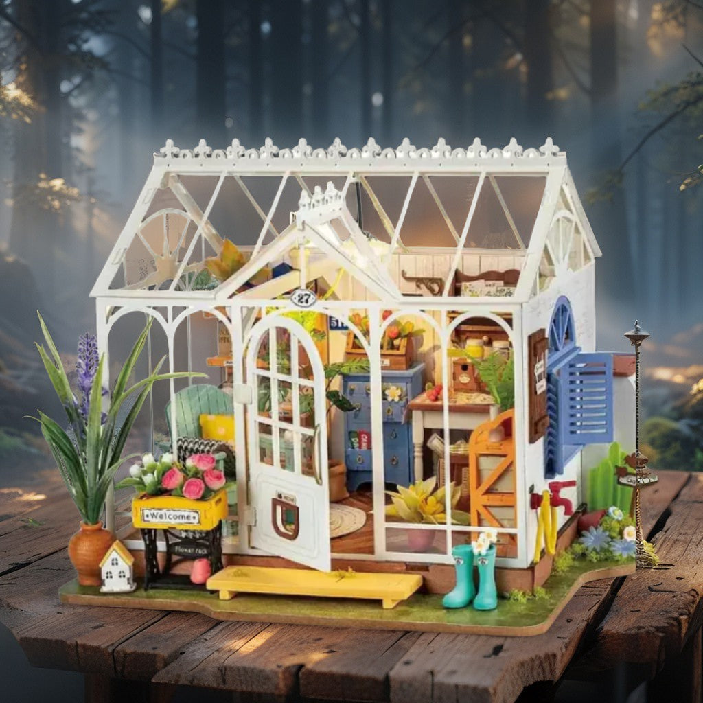 Robotime Miniature DIY Kit – Secret Garden She Shed