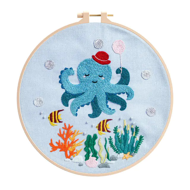 Animal DIY Embroidery Kit – Enchanting Fish Pattern (Beginner‑Friendly Cross Stitch Set)