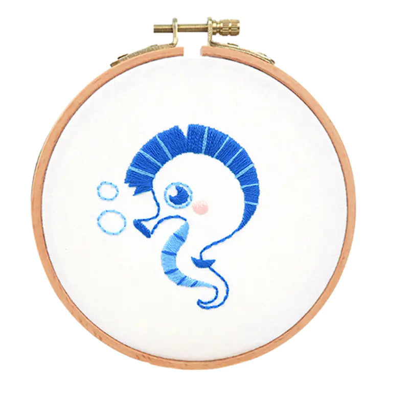 🧵 Beginner Embroidery Kit – Adorable Animal Collection (Complete DIY Set)