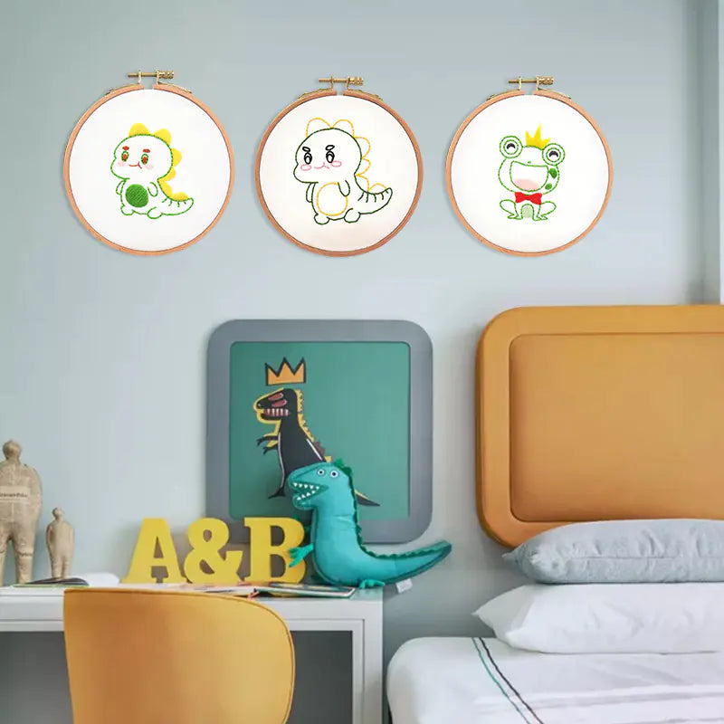 🧵 Beginner Embroidery Kit – Adorable Animal Collection (Complete DIY Set)