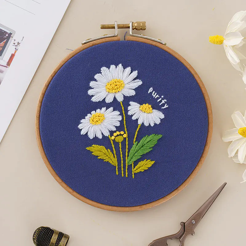 🌸 Sweet Bedroom Embroidery Kit – DIY Floral Needlework Set