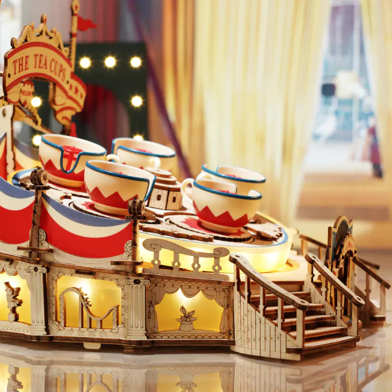 Fairground Teacup Ride – Hand‑Crafted Wooden Music Box (Intricate 3D Puzzle & Display Piece)